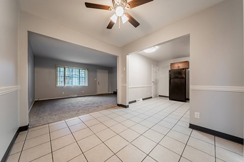 Open Room at River Run Apartments, Warren, Ohio
