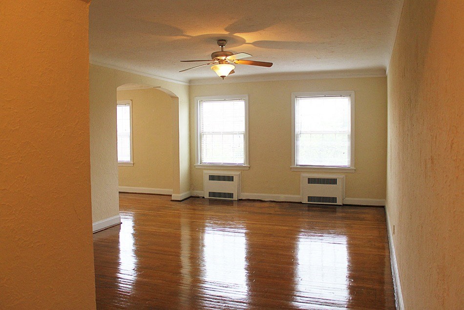 Hardwood floors at Integrity Cleveland Heights Apartments, Ohio, 44106