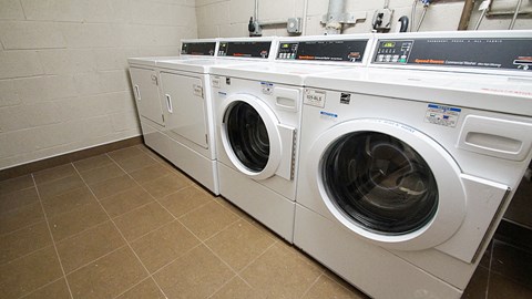 Laundry Center at The Reserves at 1150 Apartments, Integrity Realty LLC, Ohio, 44134