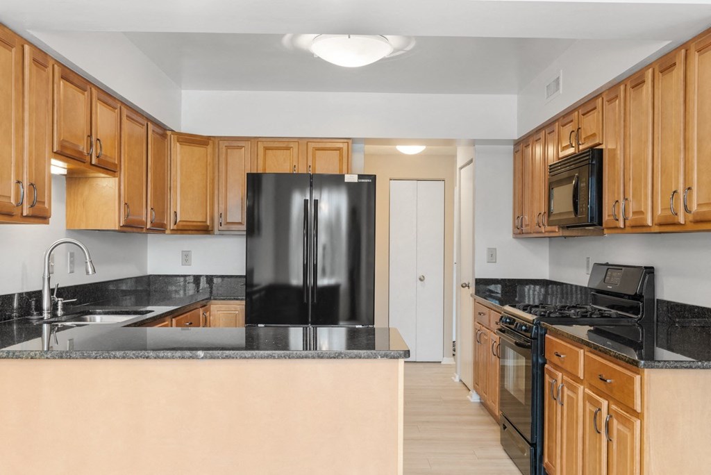 Kitchen with Maple Cabinets at Atrium in The Village, Beachwood, OH
