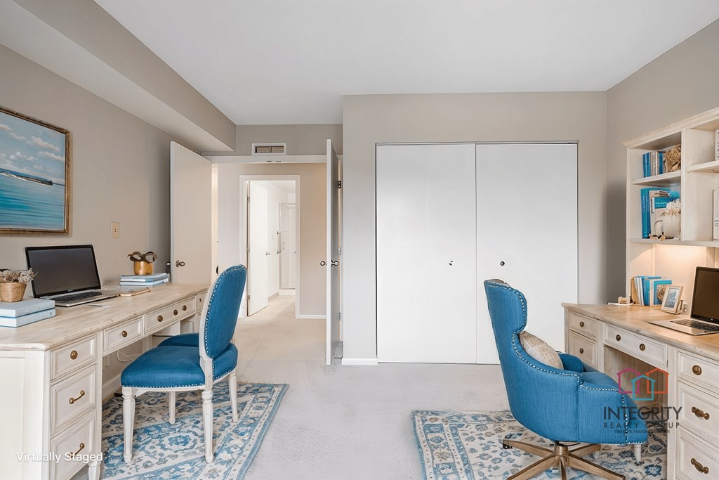 Home Office at Atrium in The Village, Ohio, 44122