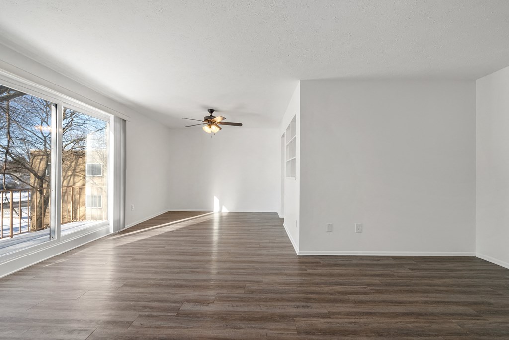 Updated Wynwood great room and dining area.