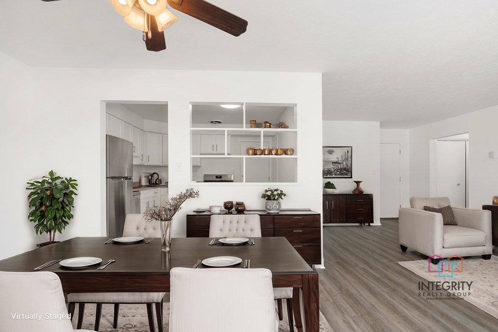 Renovated Wynwood dining and living area virtually staged .