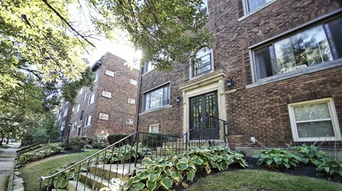 2500 Derbyshire, Cleveland Heights