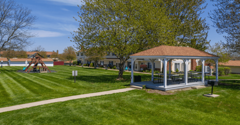 Picnic Pavilion at Huntington Hills Townhomes, Integrity Realty, Ohio, 44224