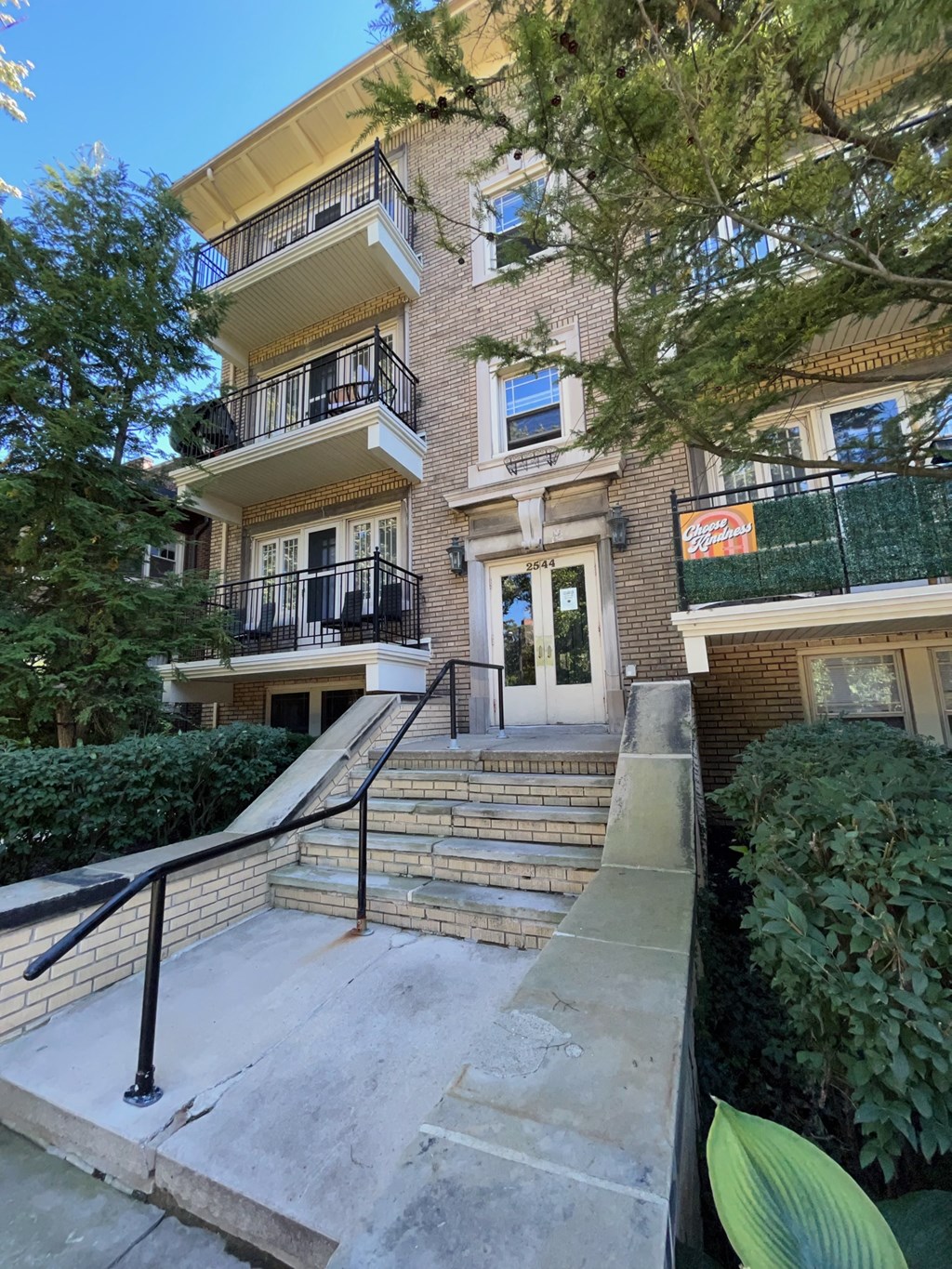 Mapleview Apartments, 2540 & 2544 Overlook Road, Cleveland Heights, OH