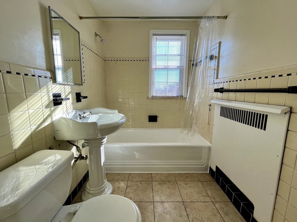 Modern Laundry Room at Shaker Collection  Apartments, Integrity Realty, Ohio