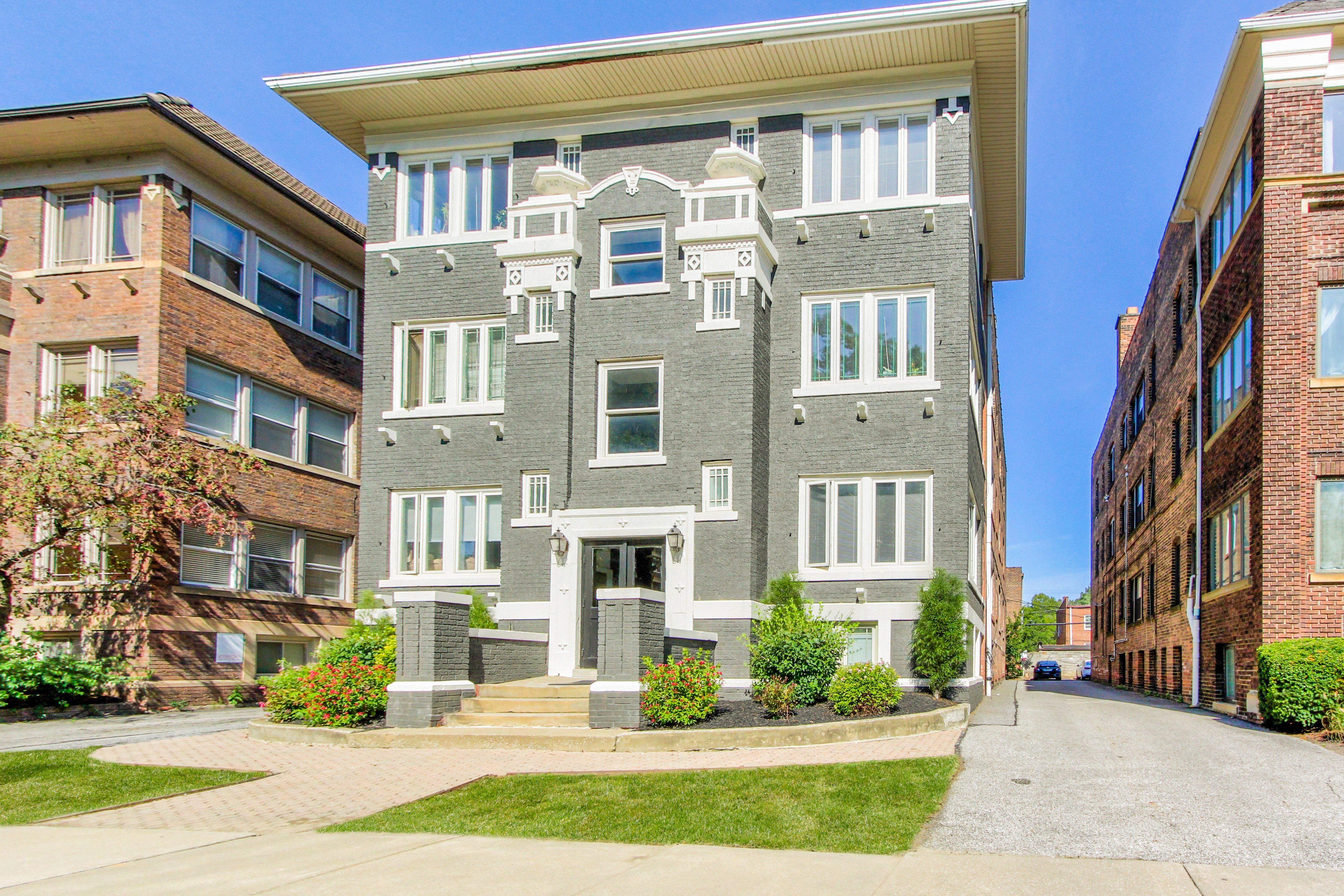 The Kurtland apartments