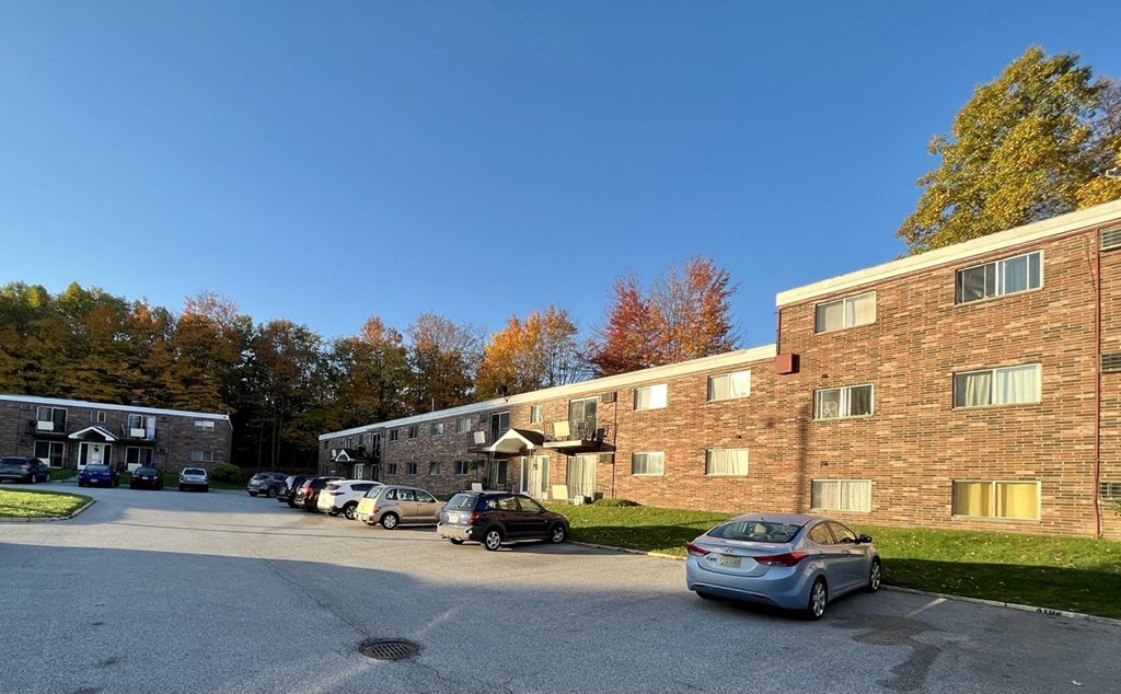 Ample parking at Mill Park Apartments in Chardon, Ohio