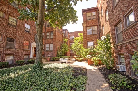 Courtyard Garden Space at Integrity Gold Coast Apartments, Ohio, 44102