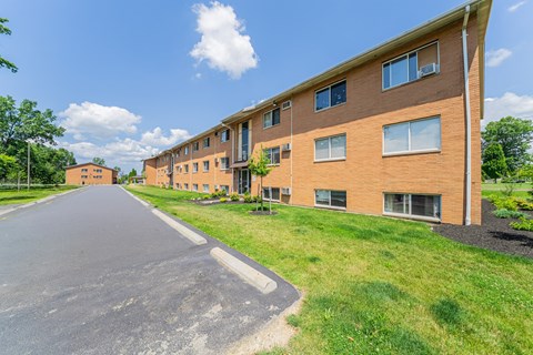 81-83 Ledge Road 1-2 Beds Apartment for Rent