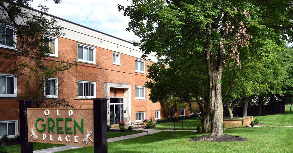 Beautiful Exterior View at Old Green Place Apartments, Integrity Realty LLC, Beachwood, OH, 44122