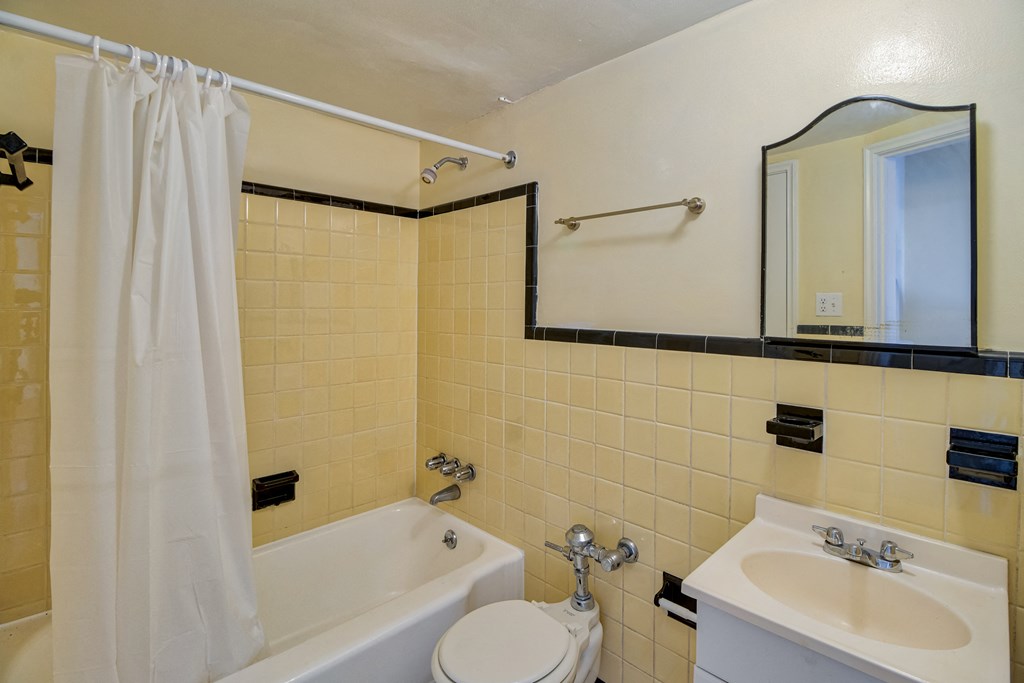 Ceramic tiled bathrooms