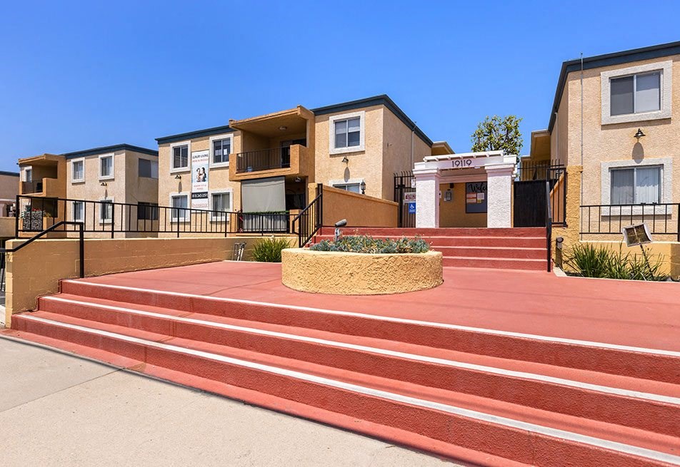 Entrance to 19119 Riverbridge Apartments.