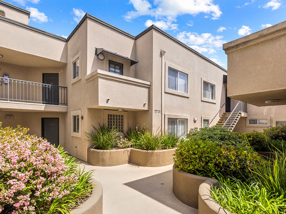 Open air courtyard at Magnolia Terrace.