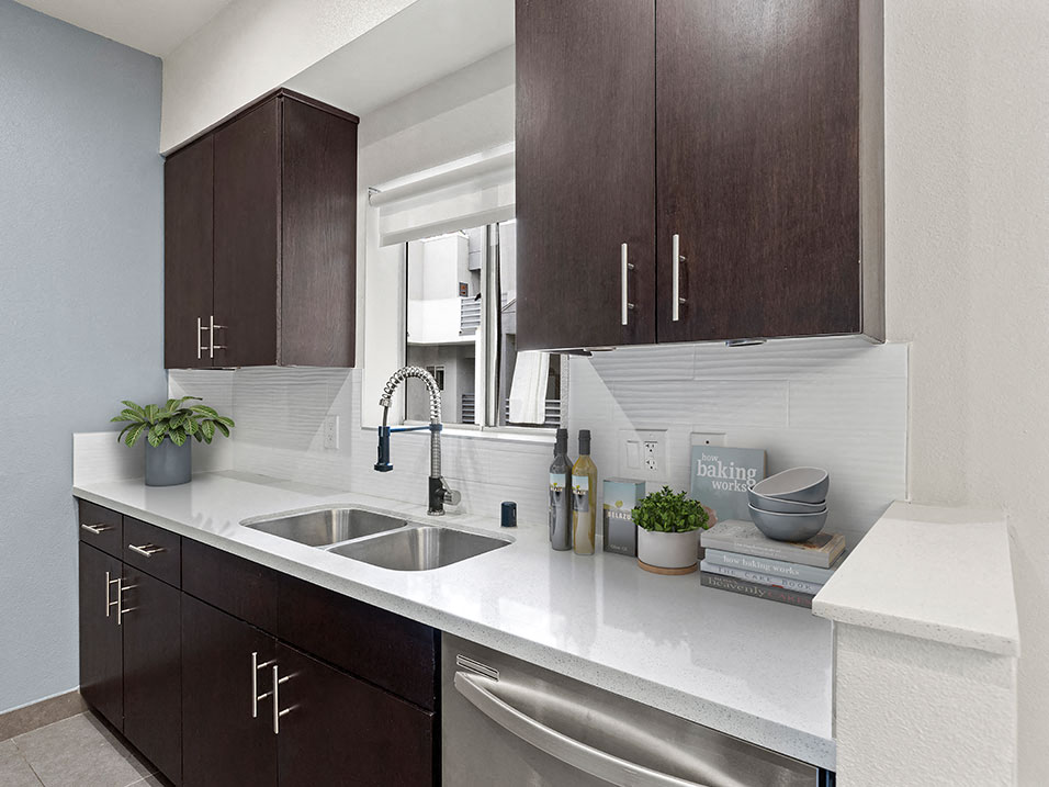 South Hayworth Lofts