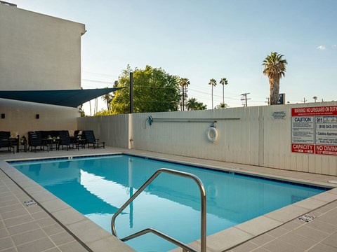 Beautiful swimming pool at Catalina Apartments.