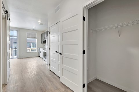 Studio Hallway and Closet (Silver Lake Crossing)