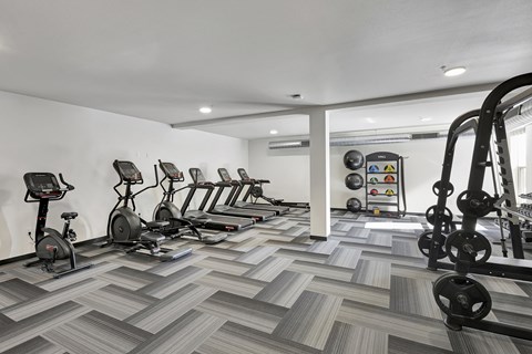 Fitness Room (Silver Lake Crossing)