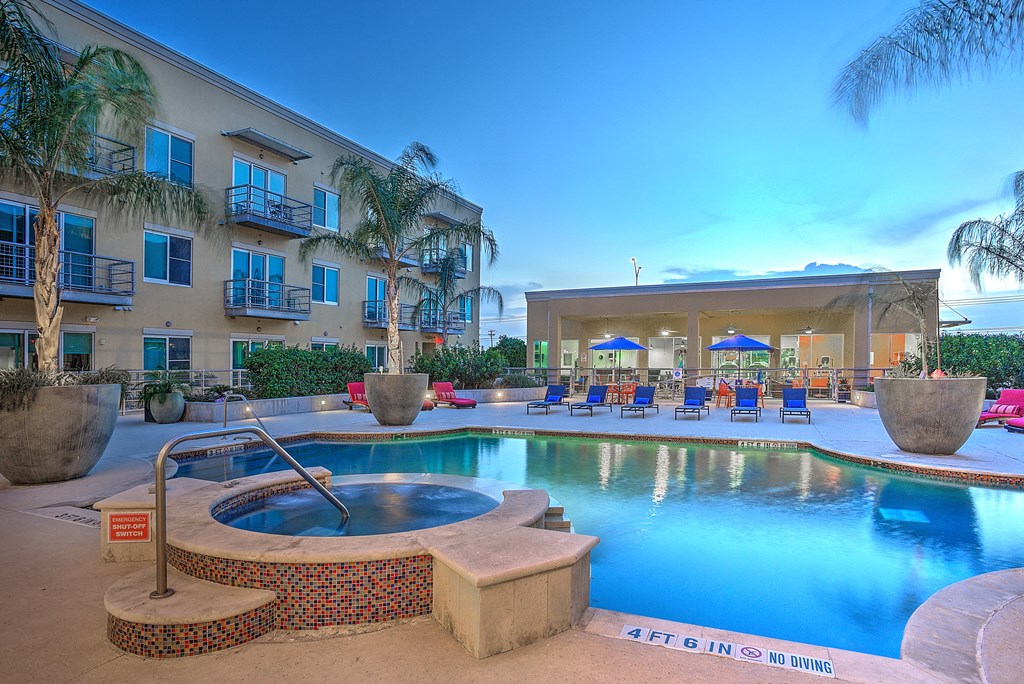Sunset Pool view at The Mosaic on Broadway, San Antonio, TX, 78215