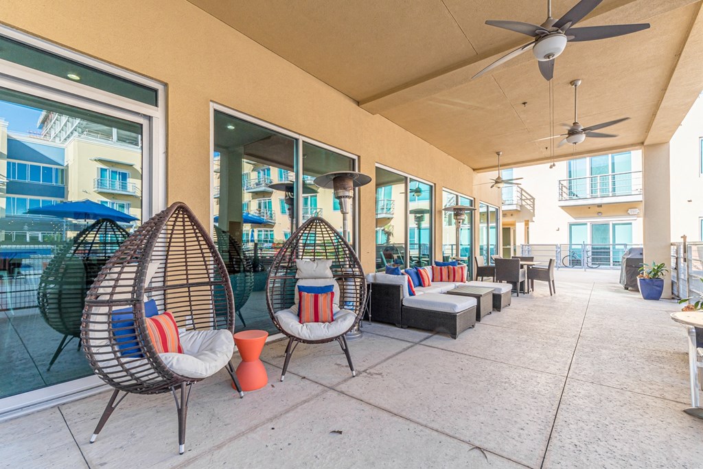 Outdoor Seating  at The Mosaic on Broadway, San Antonio, TX, 78215