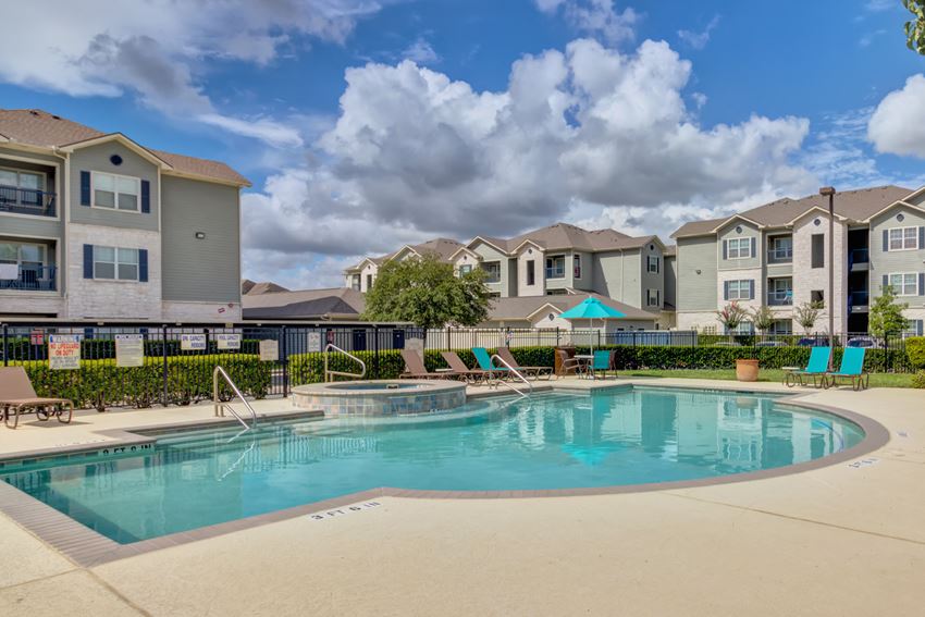 Resident Pool - Photo Gallery