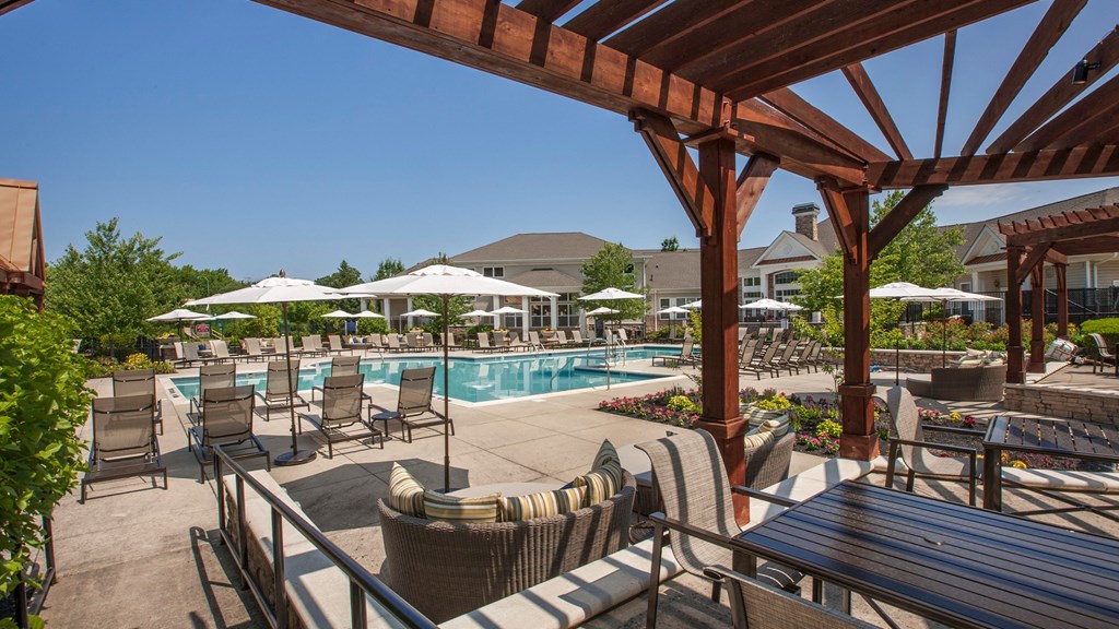 Sundeck with Cabanas at The Mews at Princeton Junction