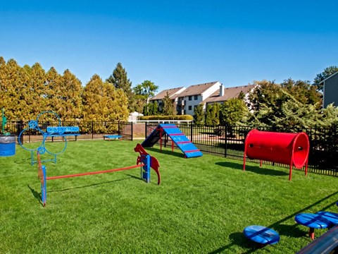 3217 Ravens Crest Dr 1-2 Beds Apartment for Rent