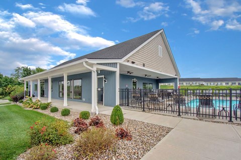 Pet-friendly rental homes with private yards in Florence, KY