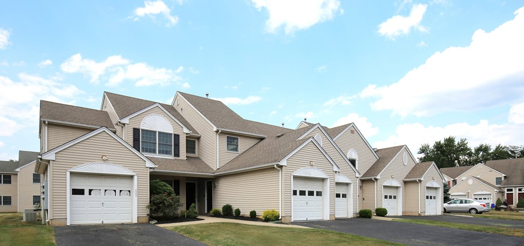 Garage View at The Village at Bridgewater, Bridgewater