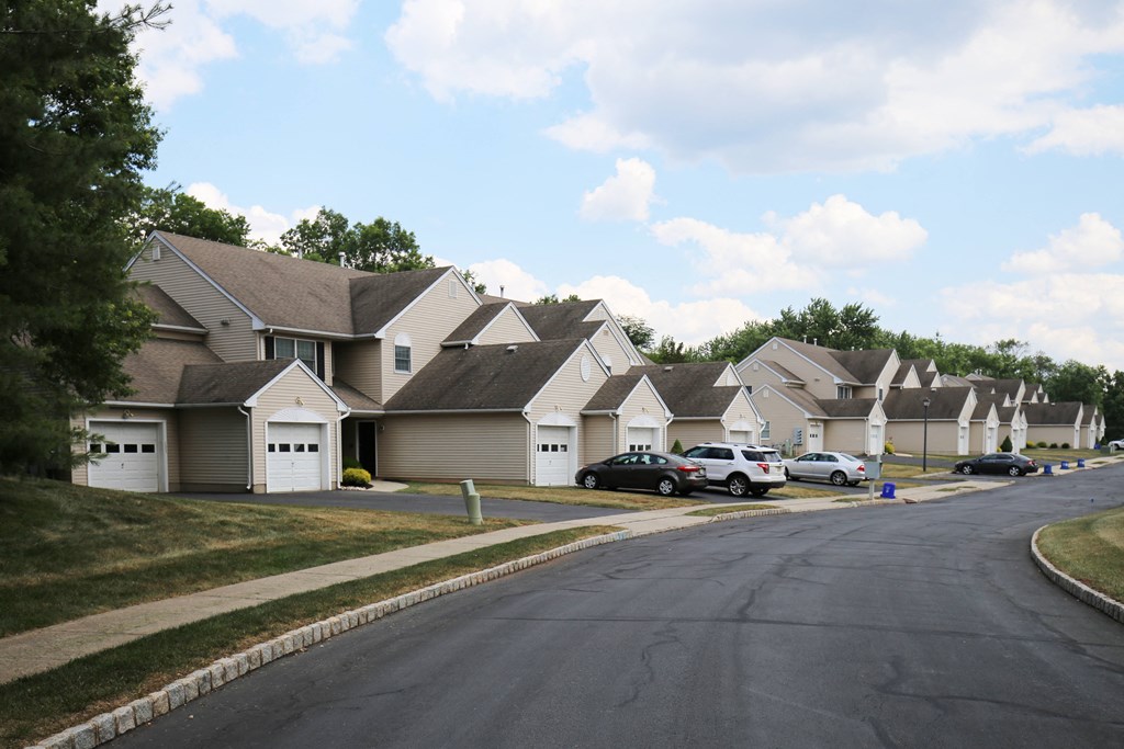 Street View at The Village at Bridgewater, Bridgewater