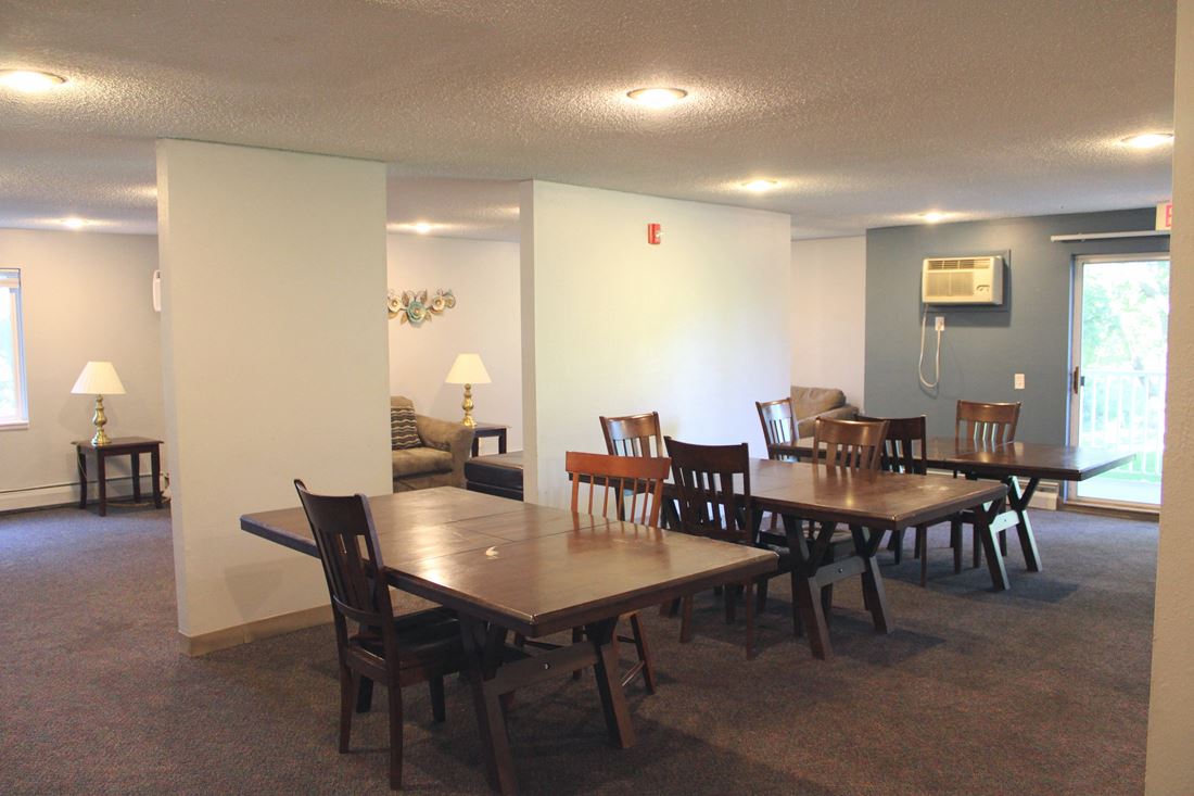 Woodland Park Apartments photo