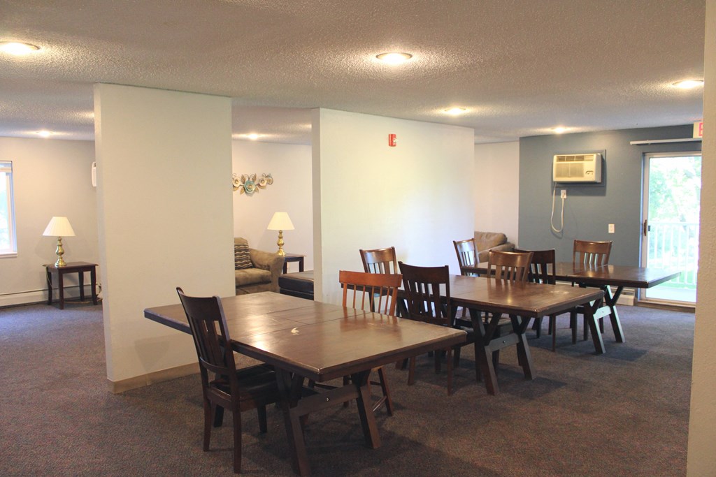 Woodland Park Apartments