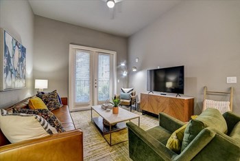 326 South Flores Street Studio-2 Beds Apartment for Rent - Photo Gallery 2