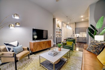 326 South Flores Street Studio-2 Beds Apartment for Rent - Photo Gallery 3