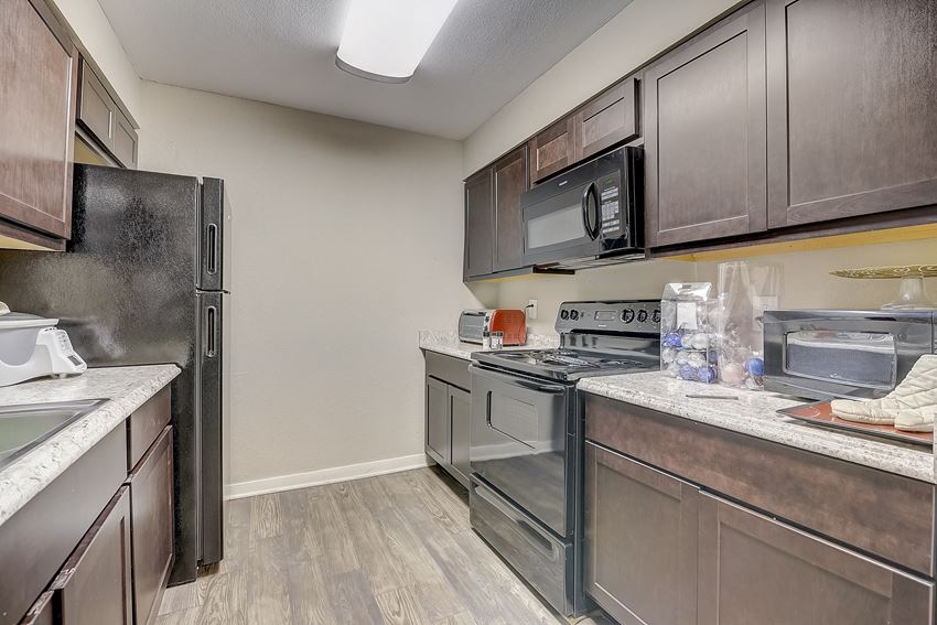 900 W Spring Valley Rd 1-3 Beds Apartment for Rent - Photo Gallery