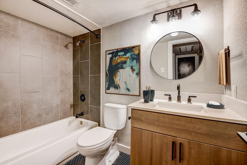 Apartments for lease in Lakewood Hills