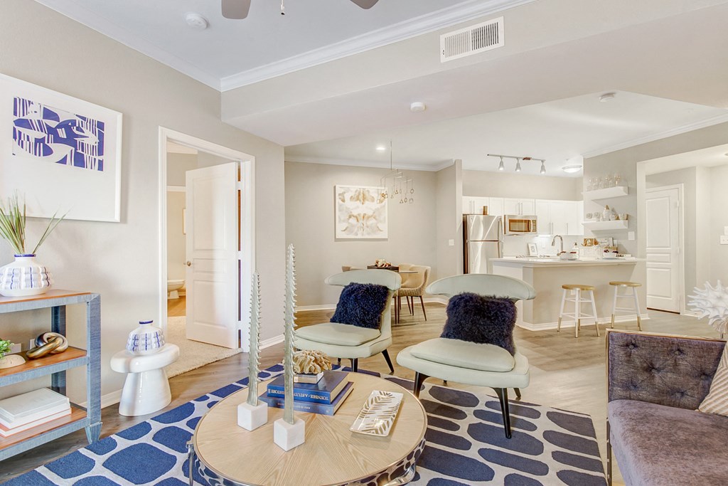 rent apartment in East Dallas, TX 