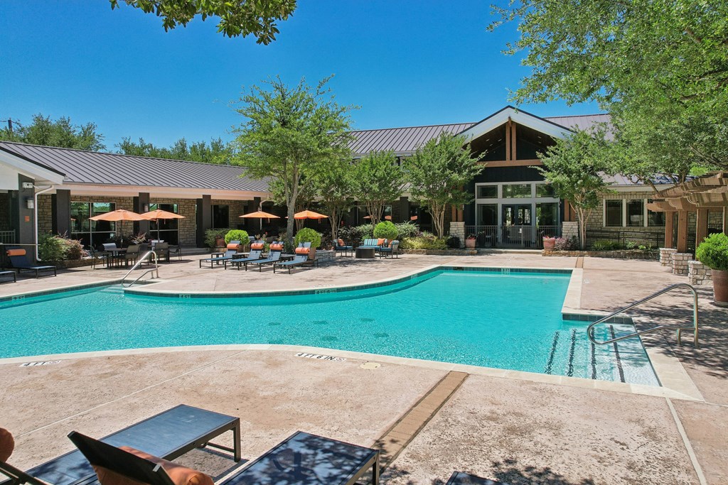 Lakewood Flats Apartments