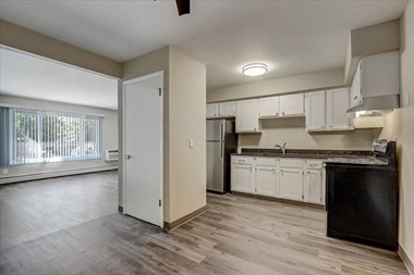 100 best apartments in sussex wi with reviews rentcafe