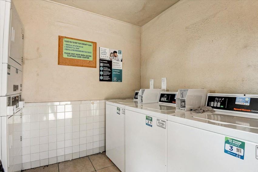 Starlite Apartments