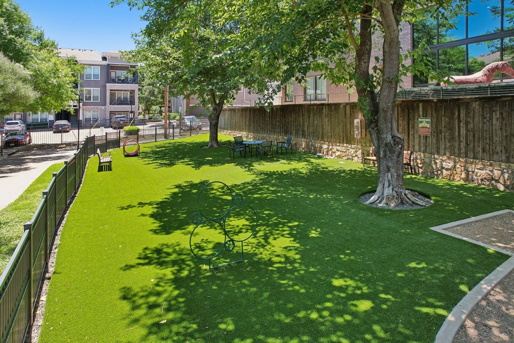 Lakewood Flats Apartments