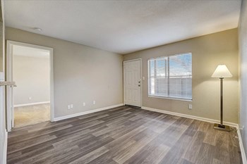 2200 Murphy Drive 1-2 Beds Apartment for Rent - Photo Gallery 2