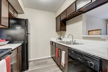 2200 Murphy Drive 1-2 Beds Apartment for Rent - Photo Gallery 10