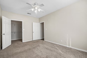 3101 Vista Dr 1-3 Beds Apartment for Rent - Photo Gallery 12