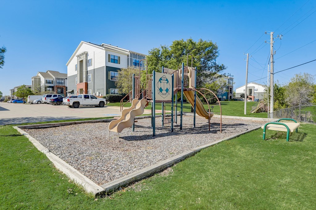 the preserve at ballantyne commons playground