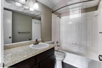 3535 Webb Chapel Ext 1-2 Beds Apartment for Rent - Photo Gallery 2