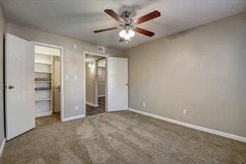 2200 Murphy Drive 1-2 Beds Apartment for Rent - Photo Gallery 14
