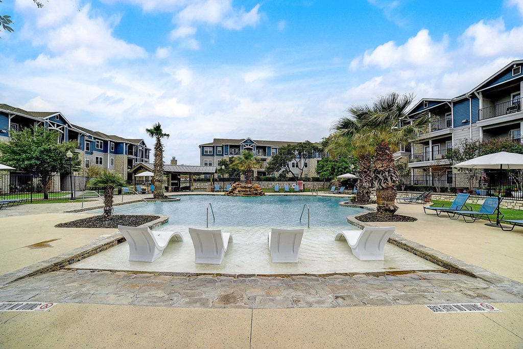 the enclave at homecoming terra vista swimming pool