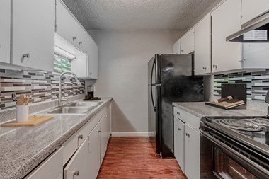 2610 W Colorado Blvd 1-2 Beds Apartment for Rent